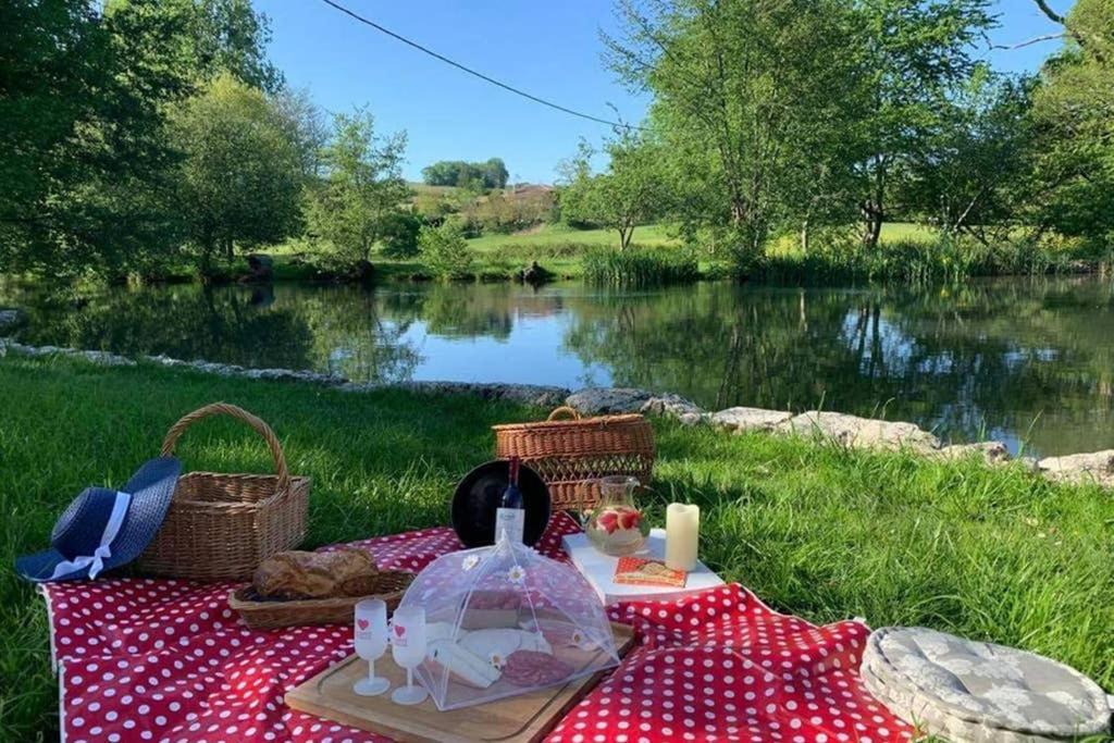 Gite Moulin De Lausseignan Barbaste Exteriör bild